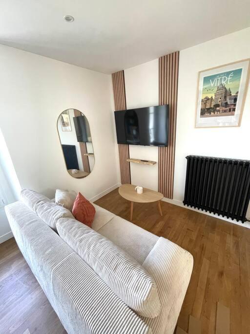 Appartement Calme Et Cosy Proche Centre Vue Chateau 비트레 외부 사진
